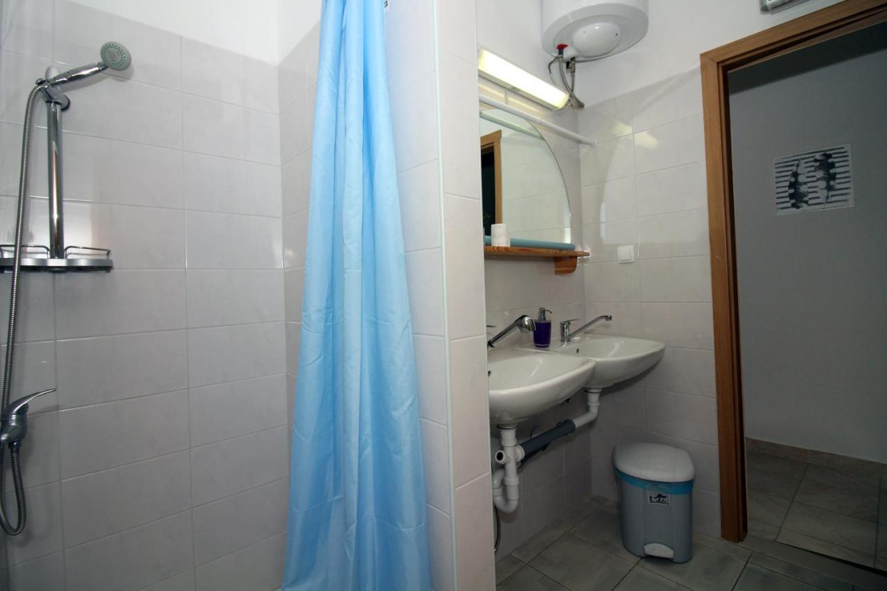 Hostel Marko Tisno Extérieur photo